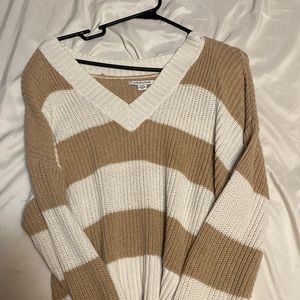 American Eagle sweater